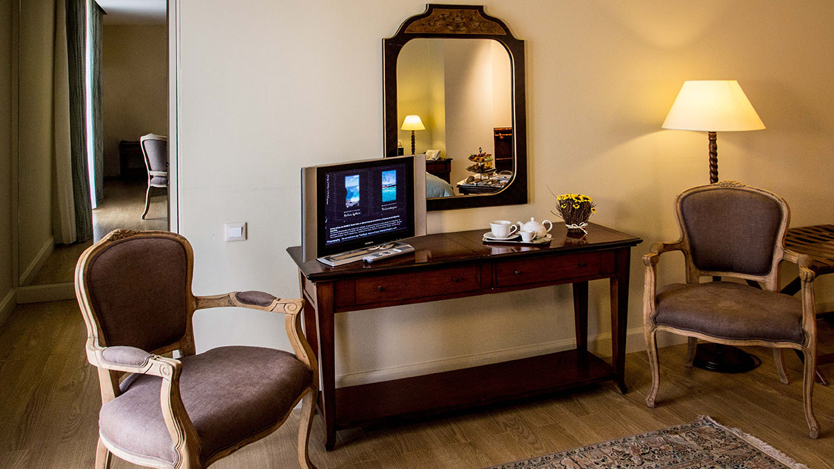 Double Comfort Garden View